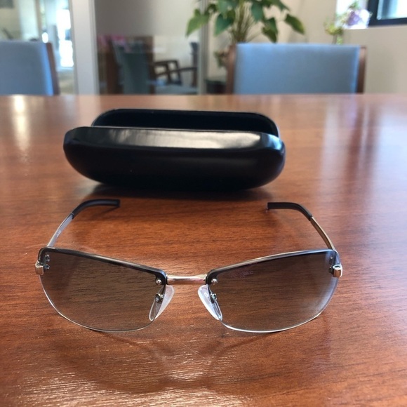 NWOT Authentic Gucci Sunglasses